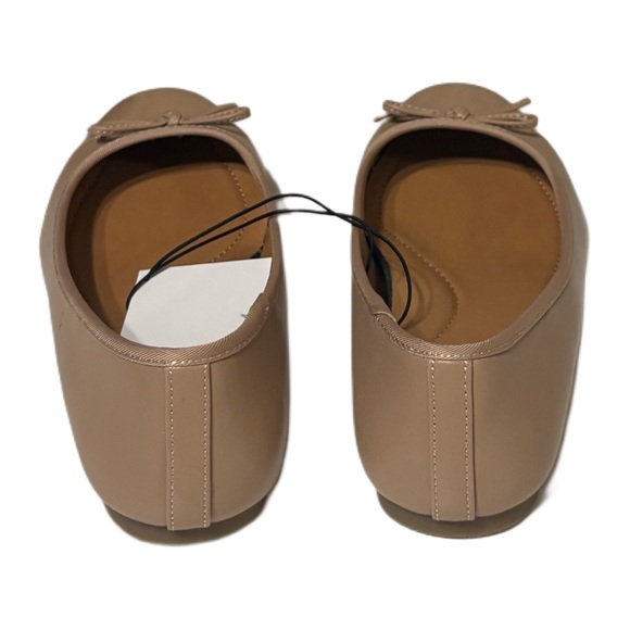 Dolce Vita Tan Leather Flats - Picture 7 of 9